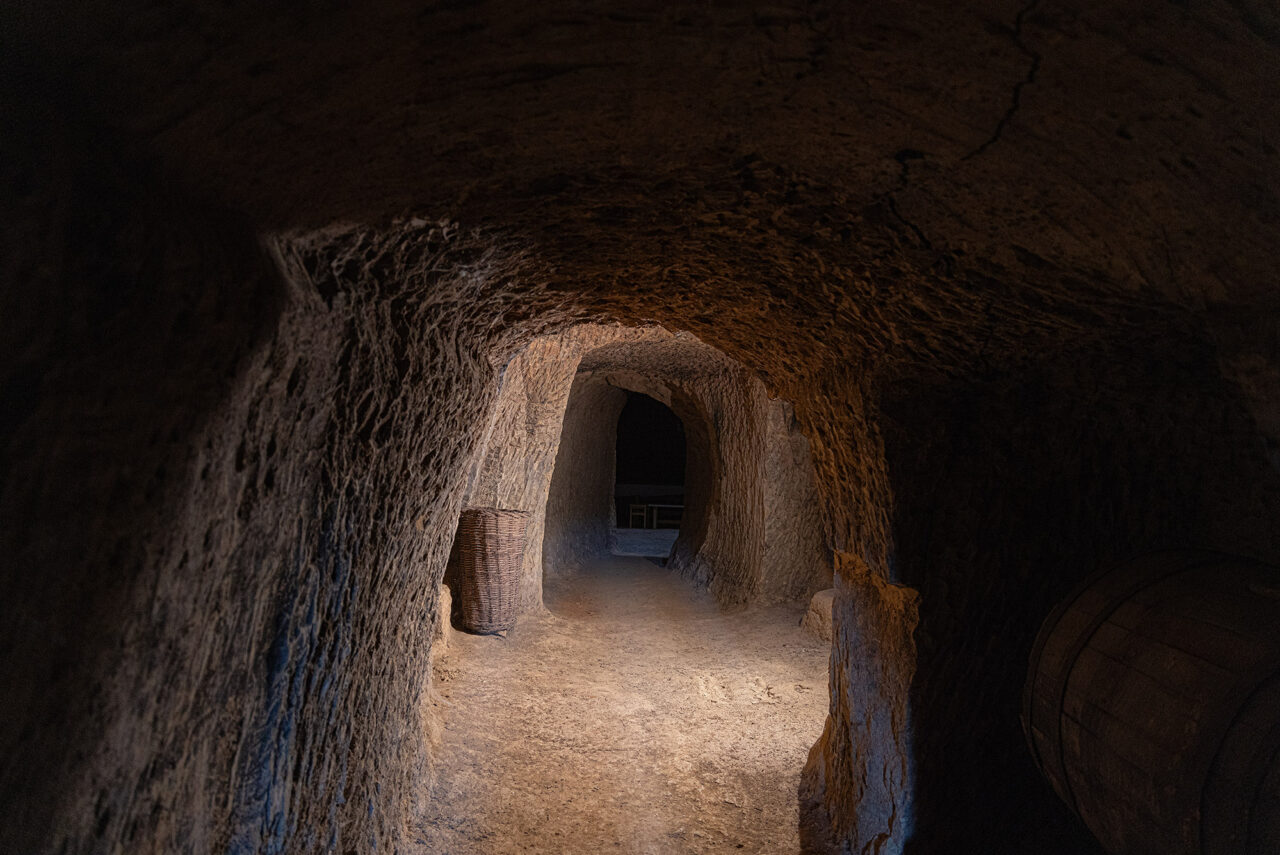 Bodegas Viriatus - Cueva piedra